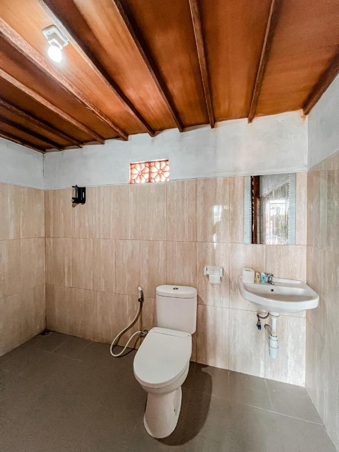 Gayatri Bungalows Batununggul Ngoại thất bức ảnh