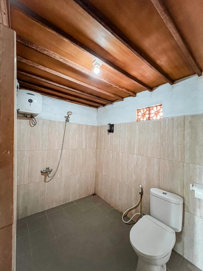 Gayatri Bungalows Batununggul Ngoại thất bức ảnh